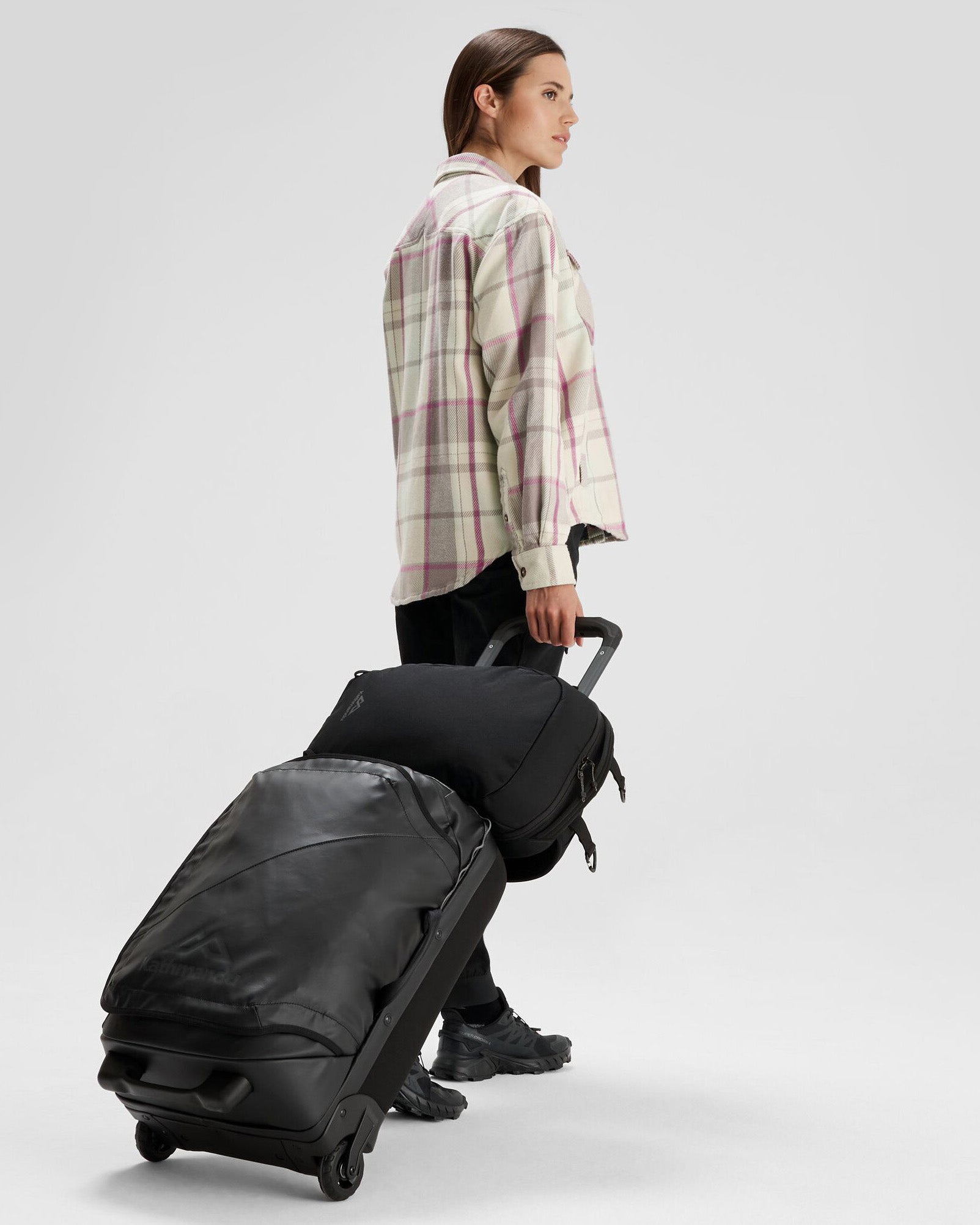 Indus Roller - 40L - Black Stingray